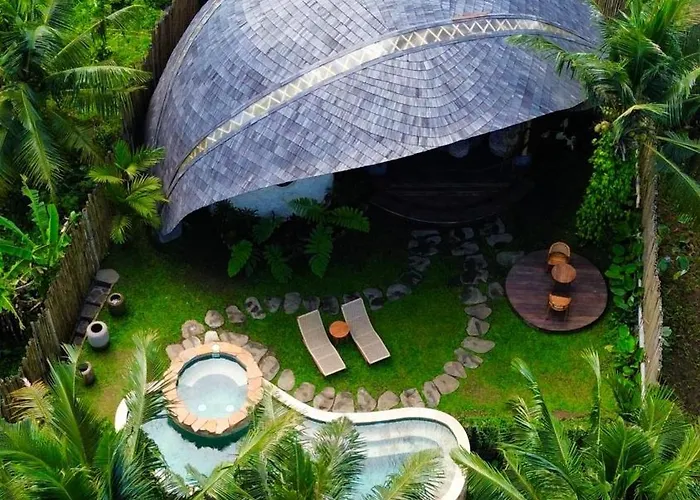 Astha Bamboo House سيديمين