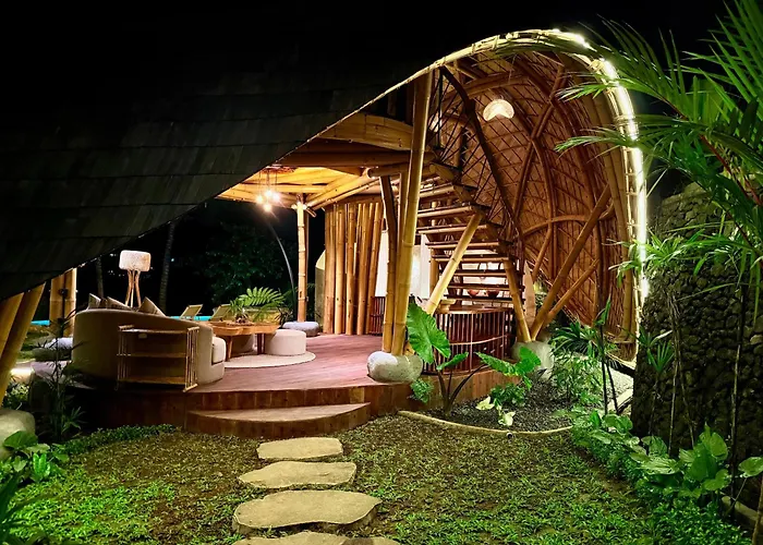 Astha Bamboo House فيلة *
