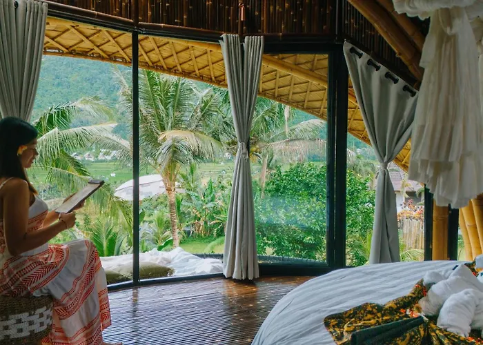 Astha Bamboo House فيلة